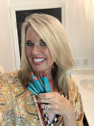 National Lipstick Day with Thrive Causemetics