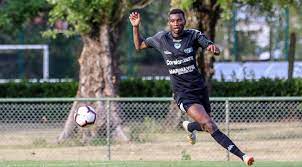 Suivez les tirages au sort en direct. Coupe De France 3e Tour Le Tours Fc Se Qualifie Avec Serieux A Mehun
