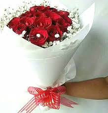Gambar Bunga Ros Asli Frescut Buket Bunga Wisuda Hand Bouquet Bucket Bunga Mawar Asli Jual Bunga Buket Mawar M Hand Bouquet Christmas Wreaths Holiday Decor