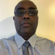 Julie Luckadoo's Instagram, Twitter & Facebook