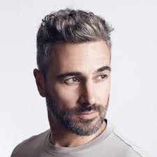 Scopri le acconciature capelli uomo retro degli anni '30, '50, '60 e '80. Tagli Capelli Uomo 100 Idee Per L Estate 2018 Vanity Fair Italia