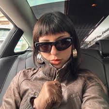 Eva Dubovoy (@evadubovoy) • Instagram photos and videos