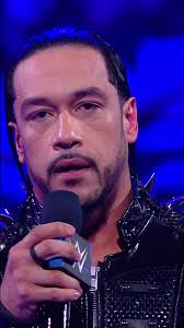 Should Bad Bunny accept this apology?