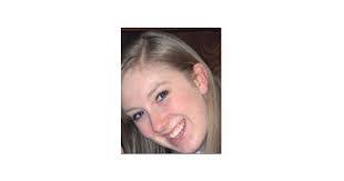 Laura Hinman's Instagram, Twitter & Facebook