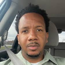 What professionals are available for the Science Expo?