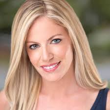 Leslie Kohn's Instagram, Twitter & Facebook