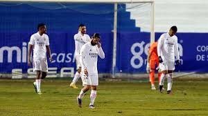 Tras el paso por los vestuarios, la primera oportunidad fue también para el real madrid. Do Otj6qryj6im