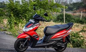 Yamaha Fascino Price Specification Mileage Pros Cons Review Bestscooty In