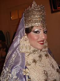 اللباس التقليدي التلمساني Recherche Google Fashion Wedding Headdress Traditional Dresses