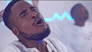 Munthu wamkulu Mdzodzo