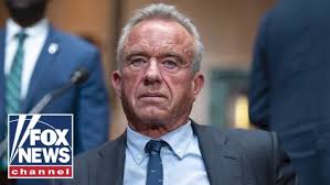 Dark Crystal Author Caseen Gaine & Puppet Builder Tim Clarke w/Chris Stultz,  IncrediChat 6/4/20