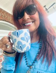 Hope everyone is holding out ok in the rain! Making the most of it here in  CH!