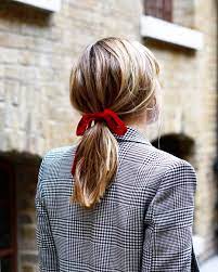 990 Likes 6 Comments Who What Wear Uk Whowhatwear Uk On Instagram Christmas Party Trick Part I Christmas Hair Accessories Velvet Hair Long Hair Styles