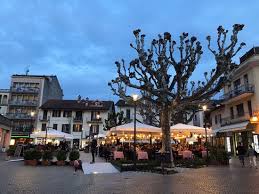 Tutti i ristoranti curano al meglio la loro immagine, quindi basta scegliere un luogo in base alle proprie preferenze, e buon appetito! Pizzeria Ristorante Centrale Stresa Restaurant Reviews Photos Phone Number Tripadvisor
