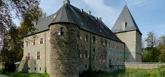 Haus kemnade.73 sviđanja · 8 je bilo ovdje.haus kemnade, ein altes adelshaus an der ruhr mit der musikinstrumentensammlung grumbt und weiteren historischen sammlungen. Wasserburg Haus Kemnade Freizeitwerk Welper