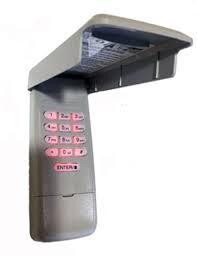 Chamberlain Ultra-Quiet Wi-Fi Garage Door Opener With Wireless Keypad &  Battery Backup