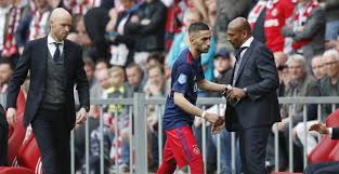 Search, discover and share your favorite az gifs. Psv Heeft De Schaal Maar Ajax Blijft Voor Mij De Beste Van Nederland Voetbalprimeur Nl