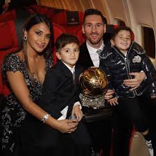 Jun 26, 2021 · un ex jugador del barça podría reforzar el próximo curso a un rival directo como el atlético de madrid, tal y como ocurrió la pasada temporada con luis suárez. Lionel Messi Holidays With Wife Antonela Roccuzzo And Kids See Photos The Etimes Photogallery Page 46