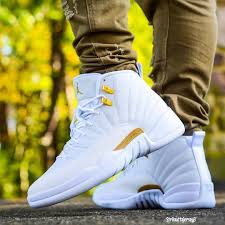 Black And Yellow Jordans 12 Outfit Air Jordan 12 Retro Ovo Chaussures Jordan Retro Chaussure Sport Chaussure Homme Mode