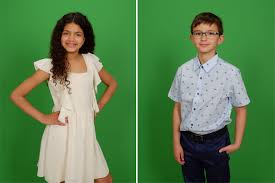 Photography captures life's best moments. The Best Poses For Green Screen School Photography