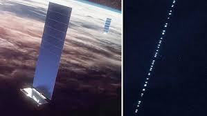 Baffled brits were left amazed and confused as billionaire elon musk's starlink satellites lit up the night sky over the weekend. Los Tesla Del Espacio El Tren De Satelites De Elon Musk Paso Sobre Buenos Aires Argentina Autoblog