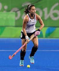 Sam quek's starring role in team gb's hockey gold medal at the rio 2016 olympics five years ago catapulted her into the spotlight. I M A Celebrity S Sam Quek Defends Sexist Comment About World Cup Pundits Mirror Online