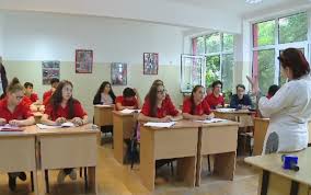 Învățământul dual va fi legalizat. Ce Inseamna Invatamant Profesional Dual Solutia Prin Care Elevii Scolilor Profesionale Se Pot Specializa La Locul De Munca Stirileprotv Ro