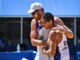 Os dois foram ouro e prata nos mundiais de 2017 e 2019. Brasil E Chile Disputam No Volei De Praia Masculino Neste Sabado 24 Veja Horario E Onde Assistir Jogada Diario Do Nordeste