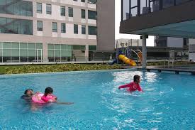 Jonker street night market is a few minutes' drive from the venue, while dataran pahlawan melaka megamall is 2 km away. åœ¨malaccaçš„é£¯åº— The Pines Hotel Melaka Ticati Com