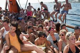 Lago mar residents get in free. These Pictures Show Just How Banjaxed Brits Like To Get On Holiday