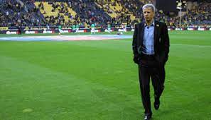 The best gifs are on giphy. Bvb Und Der Wunschtrainer Das Risiko Mit Lucien Favre
