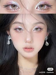 Pin di Kimberly Teng su makeup inspo💄