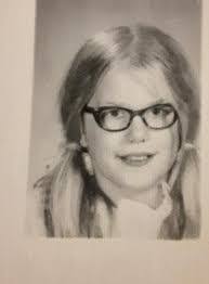 Maria Nye's Instagram, Twitter & Facebook