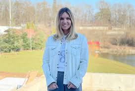 Simona halep a anunțat că va reveni și va evolua cel mai probabil la turneele de la madrid și roma, cele mai importante înainte de roland garros, al întrecerea din capitala spaniei va debuta pe 4 mai, în timp ce turneul de la roma va începe pe 13 mai. Adversare De Top Pentru Simona Halep La Turneul De La Stuttgart Spotmedia Ro