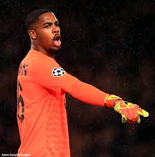 The latest name to be linked is mike maignan, with sky sports claiming that the blues are considering a move for the goalkeeper. Chelsea Will Make Ligue 1 Star Priority If Kepa Offloaded Football News