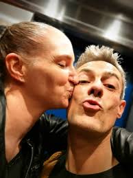 Strante Strohm is feeling in love.