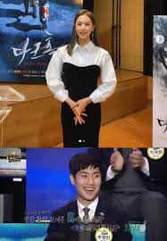 움직일 때 실루엣이 너무 예쁜 체리 프릴 파자마 2ps 바스트라인에 은은한 셔링 디테일이 속옷을 입지 않아도 민망하지 않아요! Vmei Ylqu3ukmm