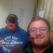 Stream Ian Devlin music