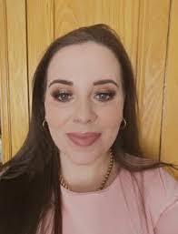 Paula Noone's Instagram, Twitter & Facebook