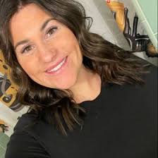 Brianna Capps's Instagram, Twitter & Facebook