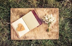 Here, 21 other flower hacks from ﻿jessica marshall, owner of miss daisy floral design studio in las vegas and new york keep the water in the vase clean: 12 Ideas For What To Do With Flowers From A Funeral Lovetoknow