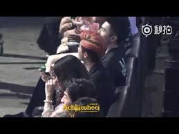 160410 luhan reaction to exo talk 4th v chart awards