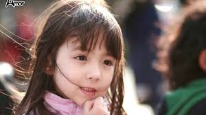 Cristina Fernandez Lee [Photo Slide] HD