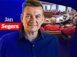 Franciscus was me er eentje. Zal de nieuwe paus een gelovige zijn? Dat mag,  maar het moet niet