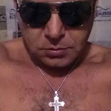 Mi última fotito hacé 15 años 11 meses y 29 días antes de conocerte mi  belleza te amo desde el día 1 y así será hasta el último día de mi  vida🥰💚🚀🪐🌻 #sonrietodopasa🤗 #siemprenatural🌿 #carlitas🐢