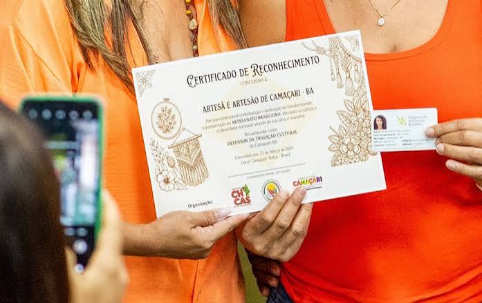 NewsBA &ndash; Artes&atilde;os de Cama&ccedil;ari recebem Carteira Nacional e certificado de reconhecimento