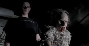 Calitatea acestui episod este hd. Povestea AmericanÄƒ De GroazÄƒ Este BazatÄƒ Pe PoveÈ™ti AdevÄƒrate In Istorie Divertisment