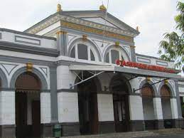 Jalan wolter monginsidi 112, kestalan, banjarsari, surakarta, jawa tengah, indonesia. Stasiun Solo Jebres Wikipedia Bahasa Indonesia Ensiklopedia Bebas