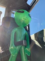Coast Guard Memes On Twitter Bravo Zulu To This Crew That Successfully Liberated An Alien Visitor From Area 51 Honorary Top Fan Status Is Hereby Conferred On All Now Get Qualified E T