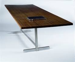 Wabbes Jules Grande Table Composee D Un Plateau En Bois Wenge Et D Un Pietement En Acier Chrome 1960 Mutualart